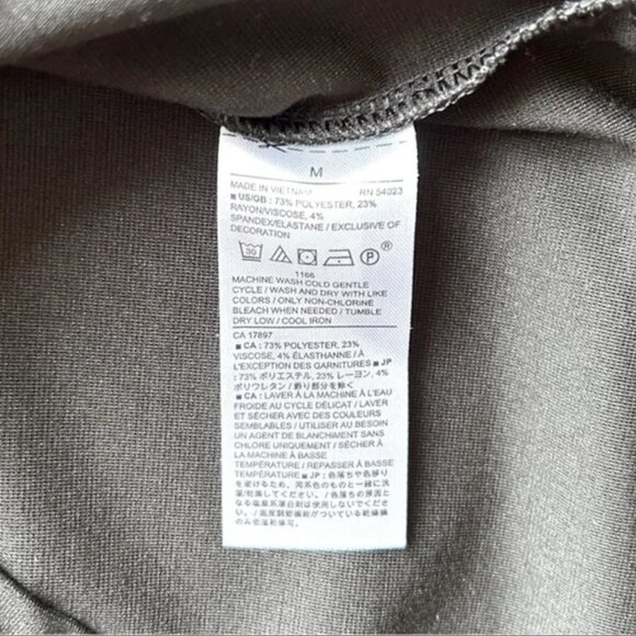 Banana Republic Black with White Piping Classic Top - Picture 8 of 8